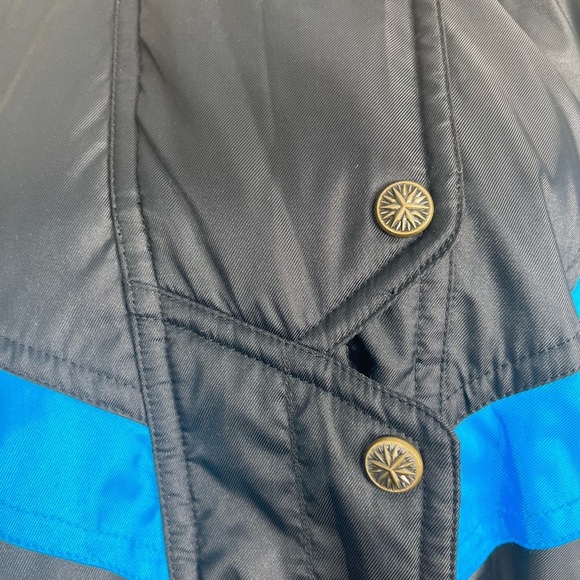 Vintage Descente blue, black, white size 14 ski/snowboard jacket - Picture 7 of 10